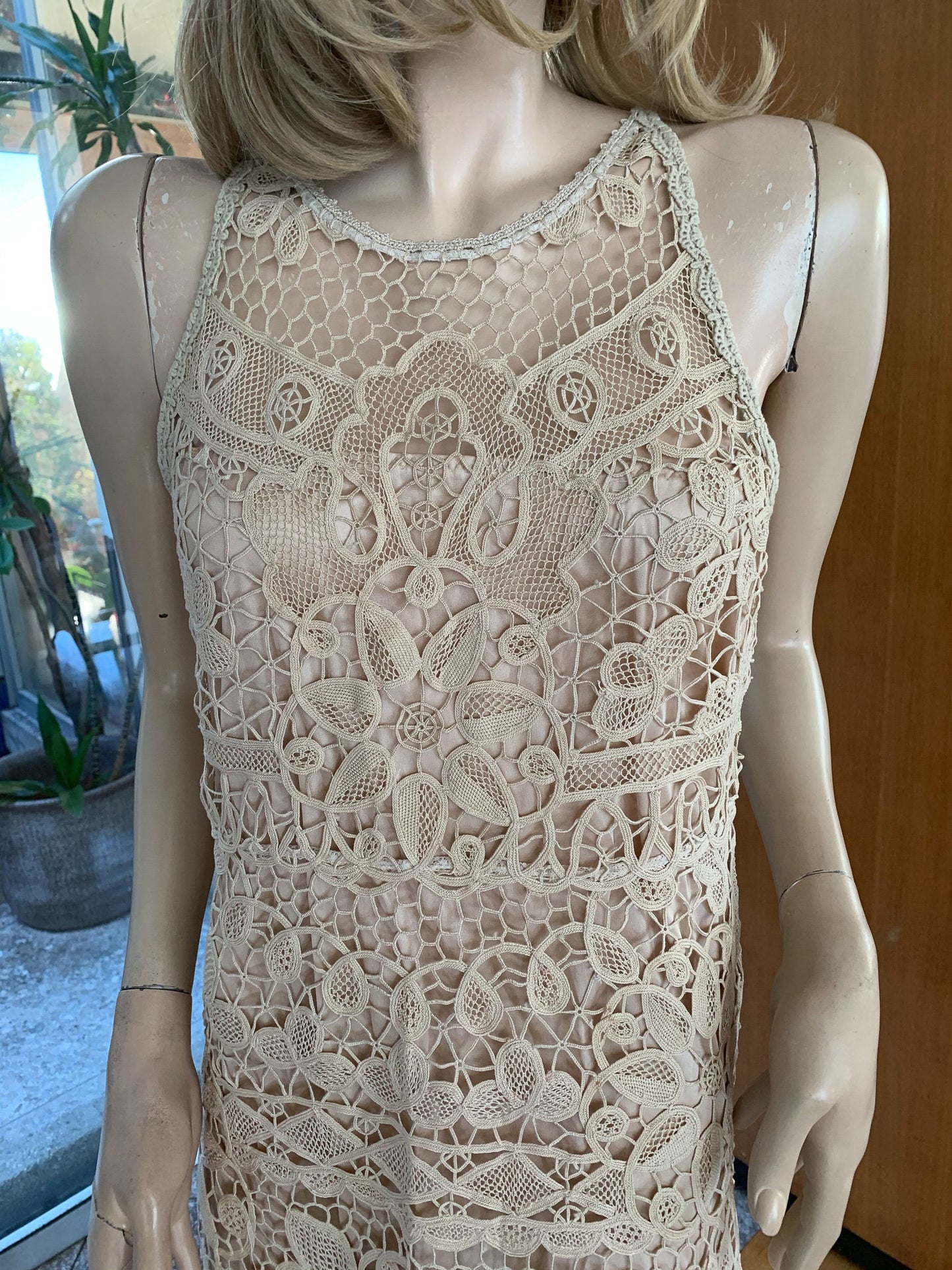 Needlepoint Lace Sleeveless Midi Dress